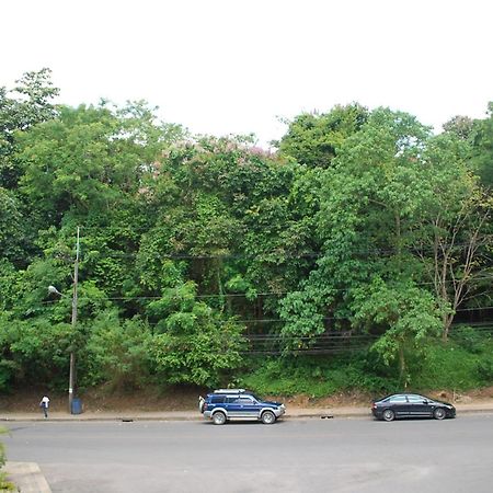 Jp Hometel Krabi town Εξωτερικό φωτογραφία