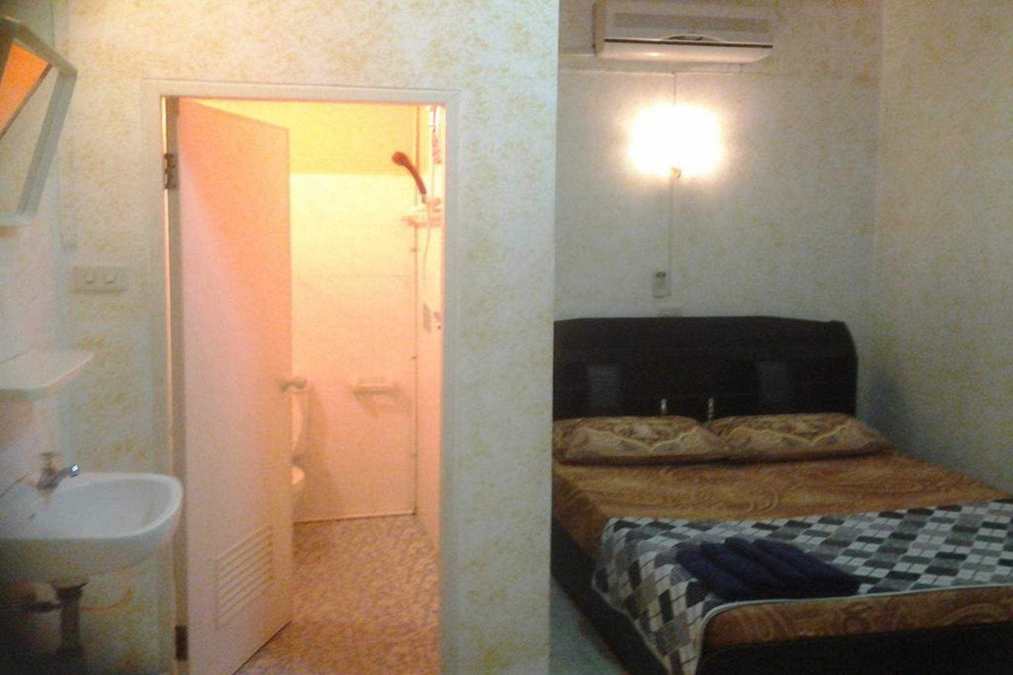 Jp Hometel Krabi town Εξωτερικό φωτογραφία